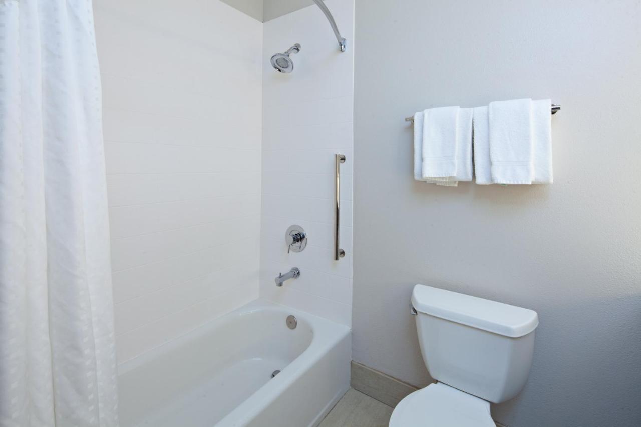Holiday Inn Express & Suites Rancho Mirage - Palm Spgs Area By Ihg Extérieur photo