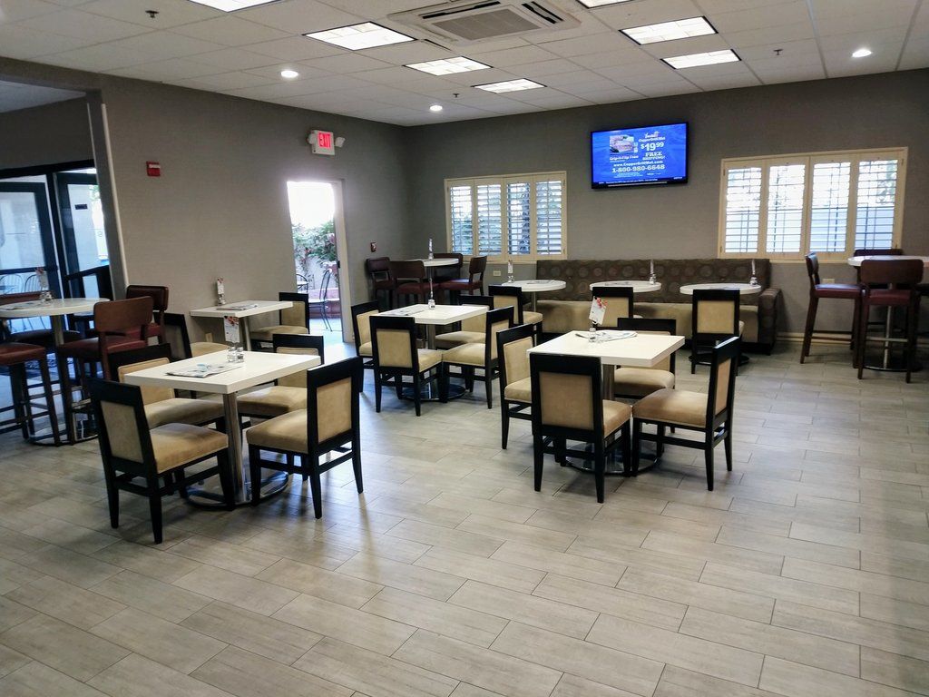 Holiday Inn Express & Suites Rancho Mirage - Palm Spgs Area By Ihg Extérieur photo