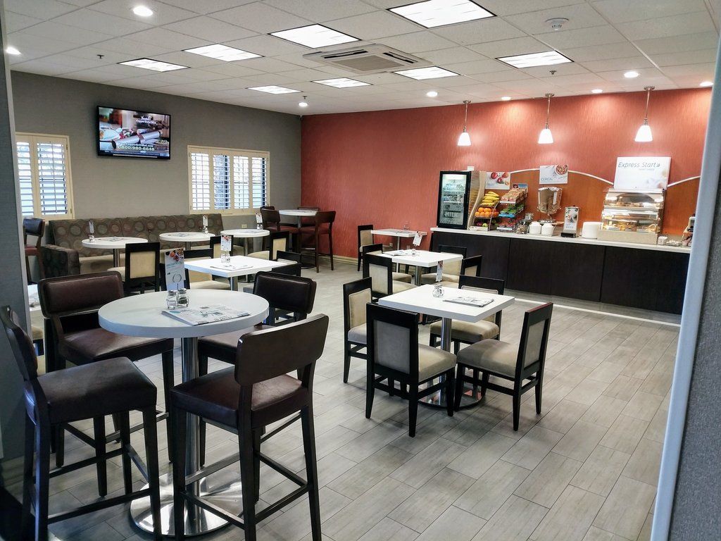 Holiday Inn Express & Suites Rancho Mirage - Palm Spgs Area By Ihg Extérieur photo